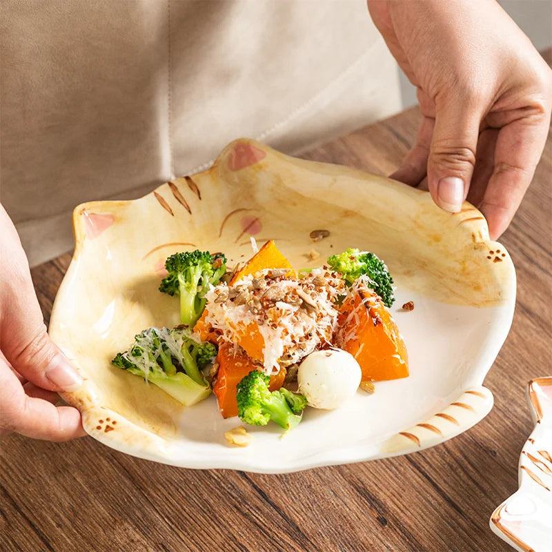 Assiette en céramique de style dessin animé japonais mignon, plat en forme de chat, QuePlate, petit déjeuner, plat à dessert, ustensiles de cuisine pour la maison