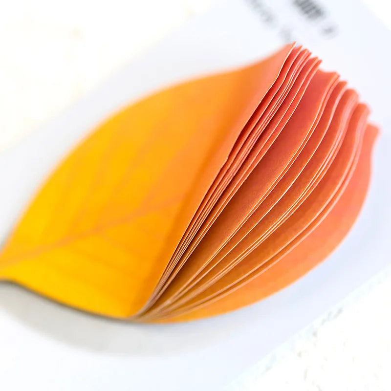 Leaf-Shaped Sticky Notes – Cute Stationery Memo Pad